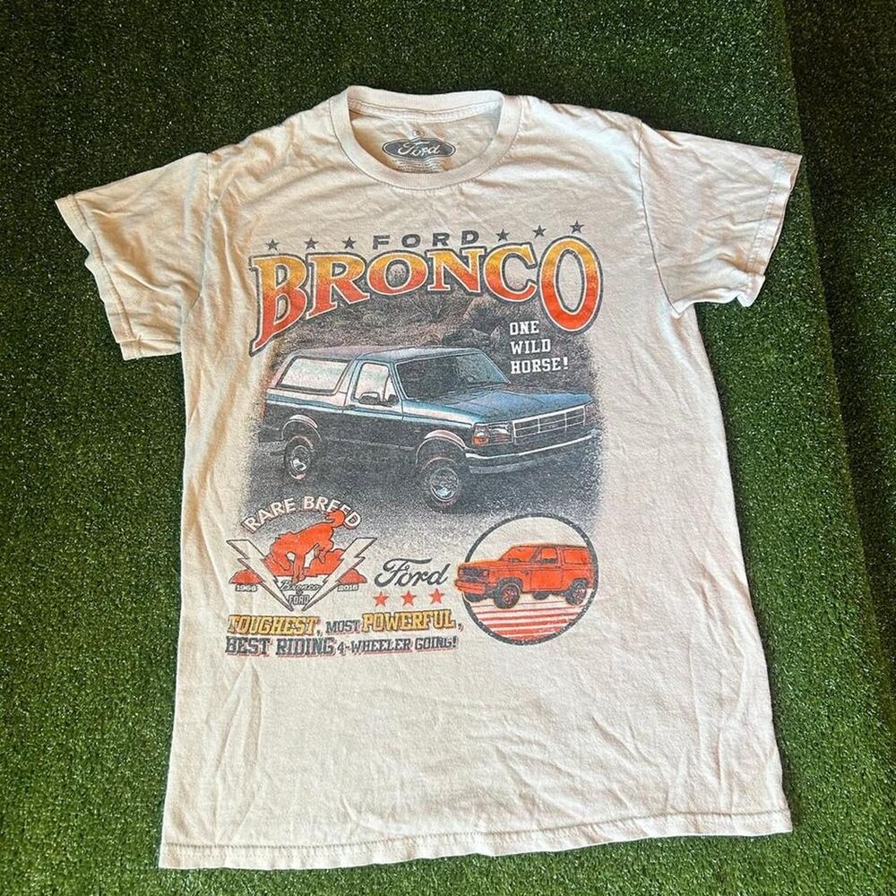 Ford Men's Cream and White T-shirt